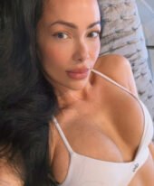 Brazilian Escort in Singapore